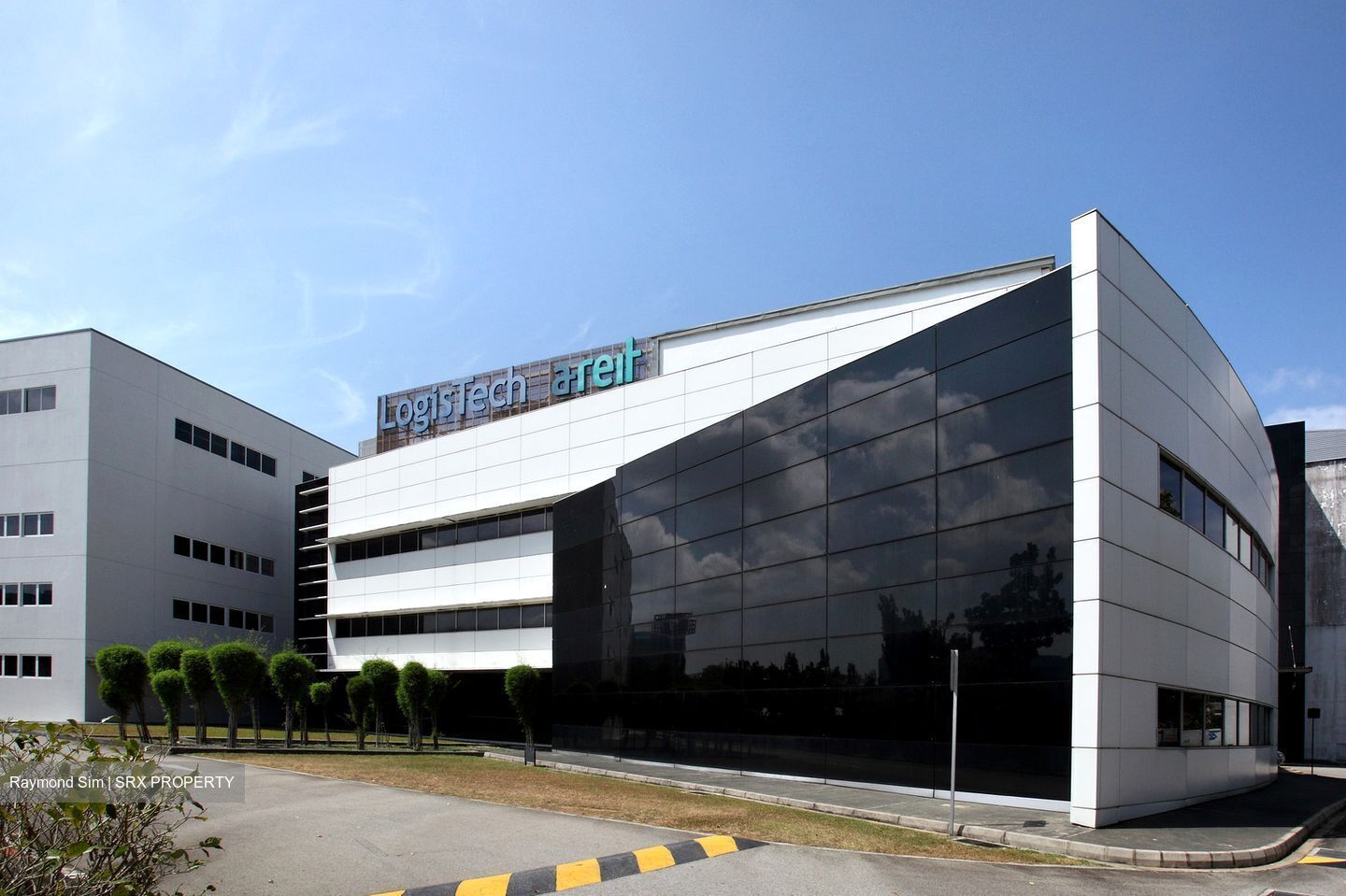 Logistech (D17), Warehouse #449249951